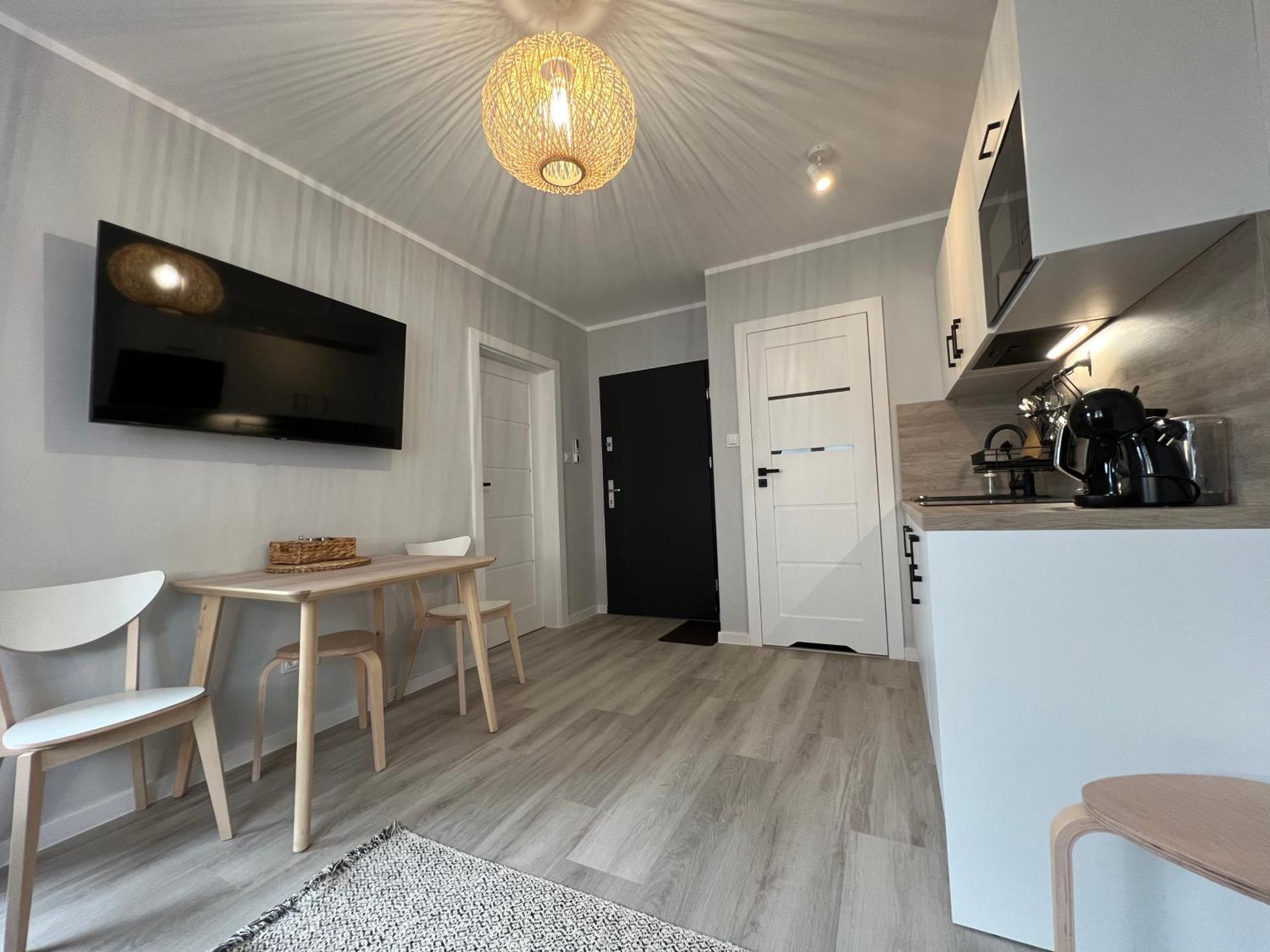 Apartamenty Na Zmijowej Gorce Debina  Ngoại thất bức ảnh